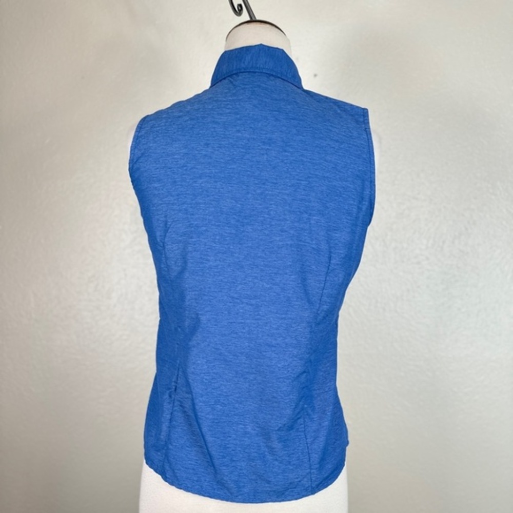 The North Face sleeveless collared button down light weight Terry blue blouse M - Picture 3 of 9